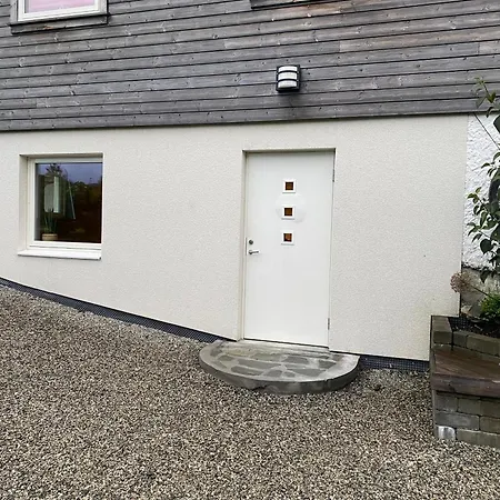 Koselig, Ny 1-roms Hybelleilighet Med Moderne Kjokken Apartamento Stord